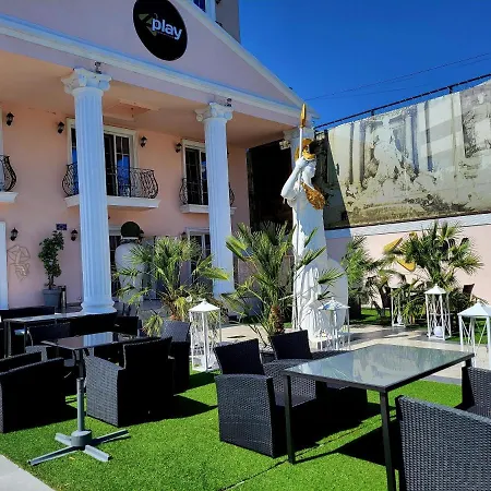 Hotel 4play Club - Boutique Navodari