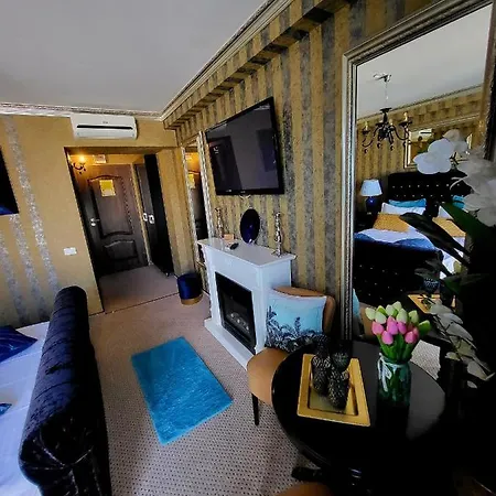 4play Club - Boutique Hotel Navodari