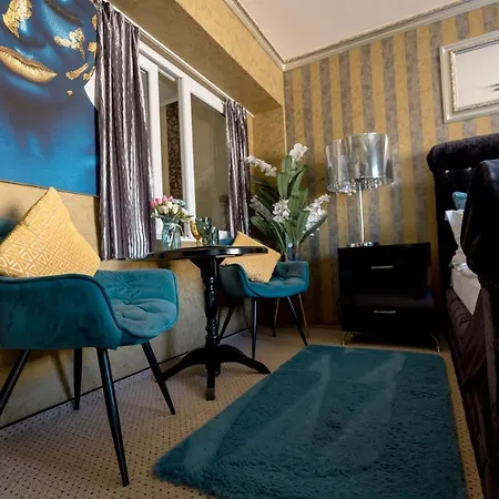 4play Club - Boutique Hotel