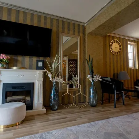 Hotel 4play Club - Boutique Navodari