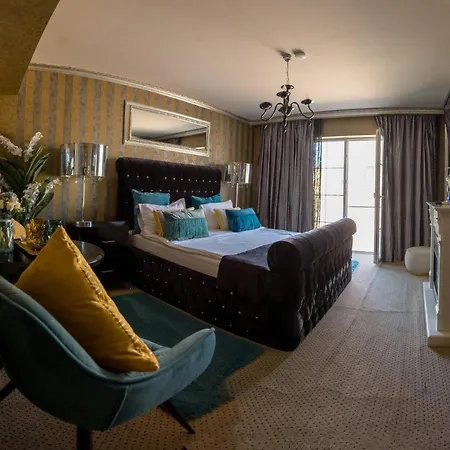 Hotel 4play Club - Boutique 4*