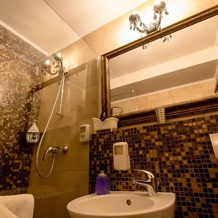 4play Club - Boutique Hotel Navodari