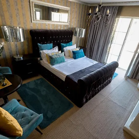 4play Club - Boutique Hotel 4*