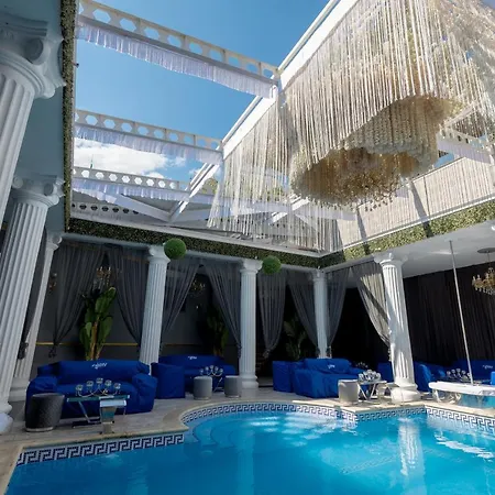 4play Club - Boutique Hotel 4*